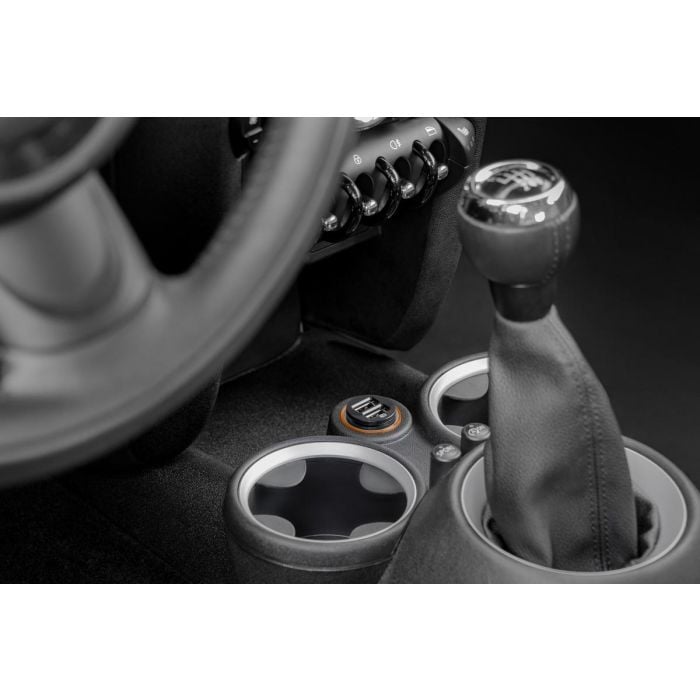 Auto punjač 2xUSB 5V 2.1A 44177