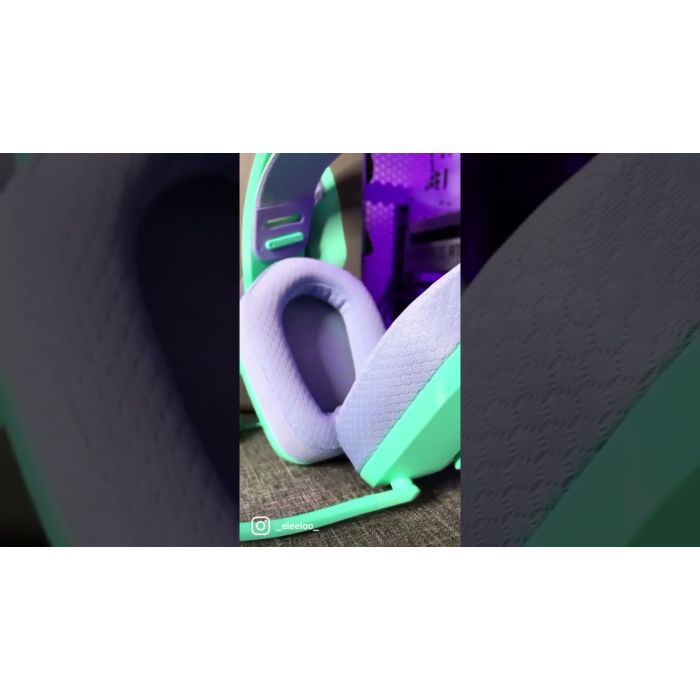 💚 Unboxing the Logitech G335 Headset #shorts